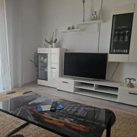 Bilic شقة تروغير