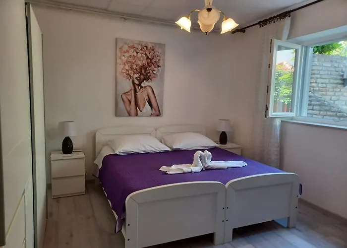 Bilic 公寓 特罗吉尔